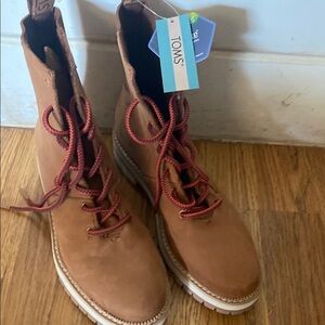 Toms Tan Boots with Red Accents
